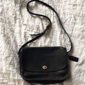 Coach vintage crossbody purse